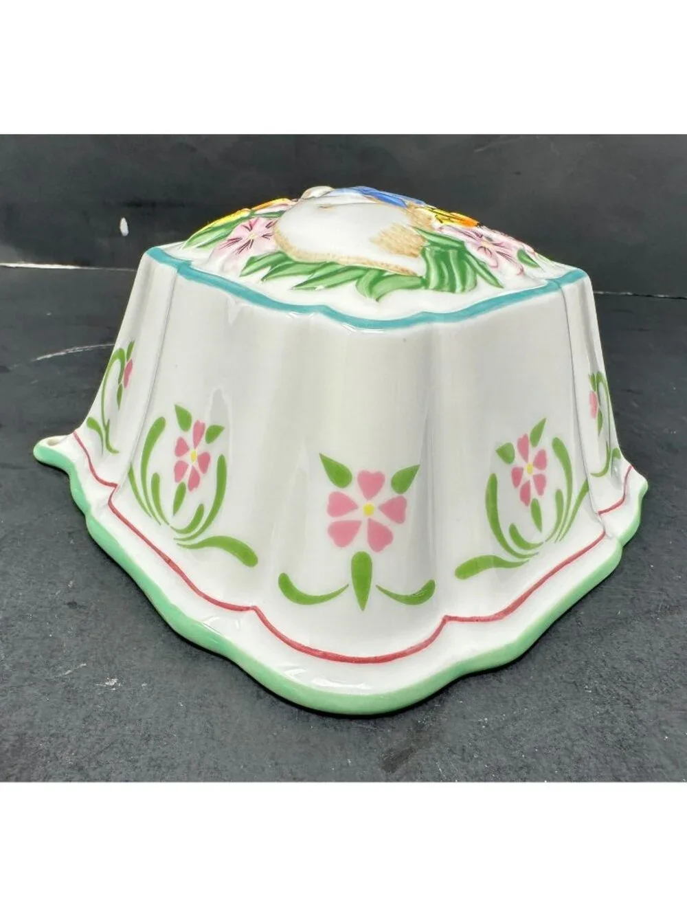 LE CORDON BLEU LAMB Butterflies Porcelain Mould Wall Decor Franklin Mint